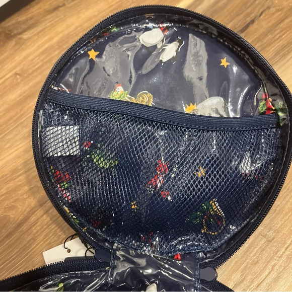 Vera Bradley Snow Globe Motifs WHIMSY COSMETIC CASE NWT - Picture 5 of 8